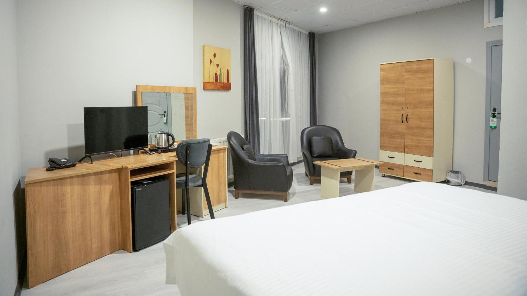 Altinova Hotel Sakarya Serdivan Buitenkant foto
